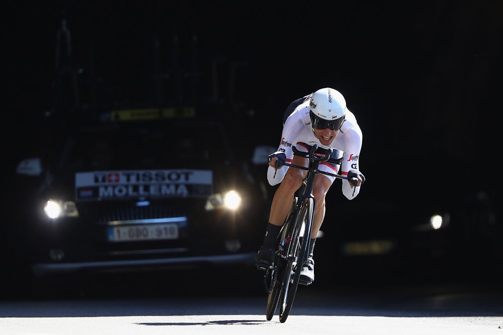 Bauke Mollema (Trek-Segafredo) gets aero during the stage 13 time trial at the 2016 Tour de France.