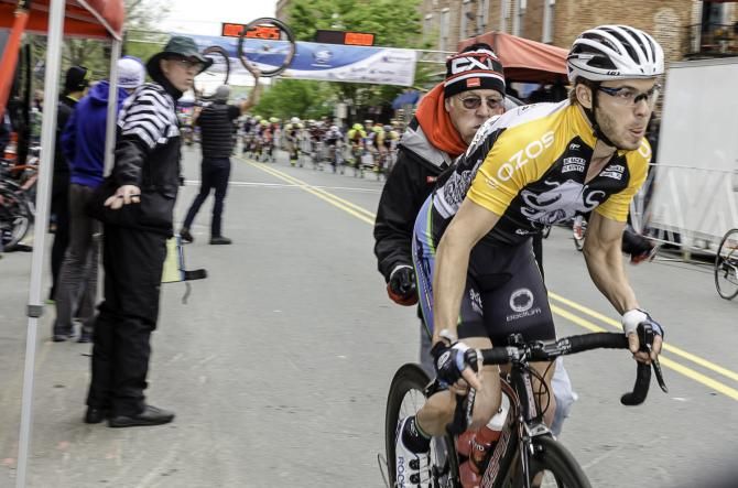 SRAM neutral support had a busy evening. At one point over fifty riders came in at the same time after a large mid-race crash.