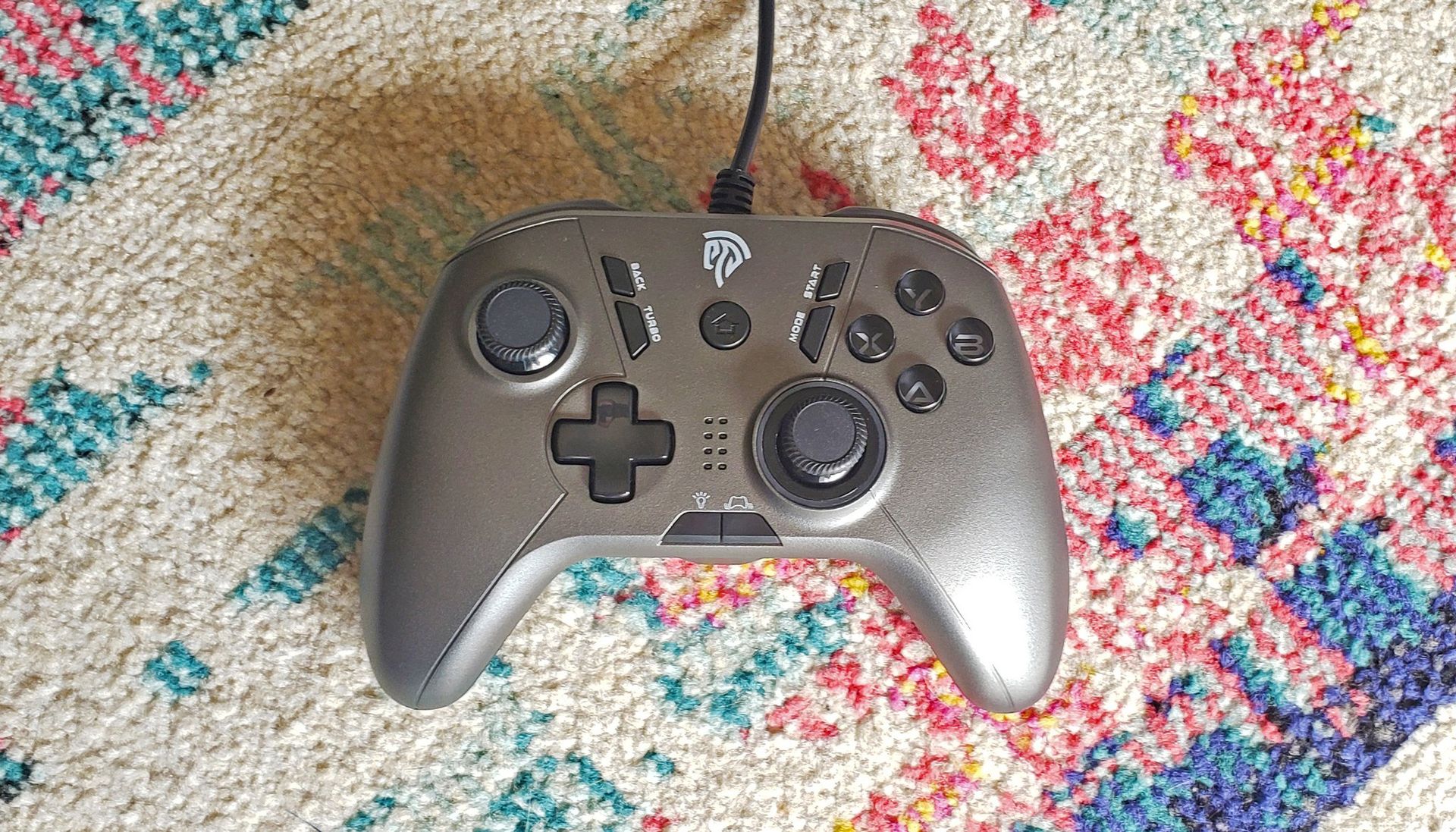 EasySMX SL-9111 Wired Gaming Controller review: Some premium features ...