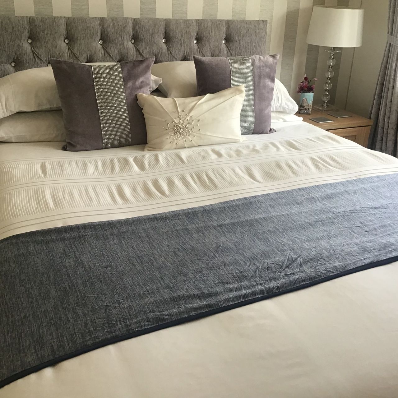Bedsure Reversible Cooling Blanket