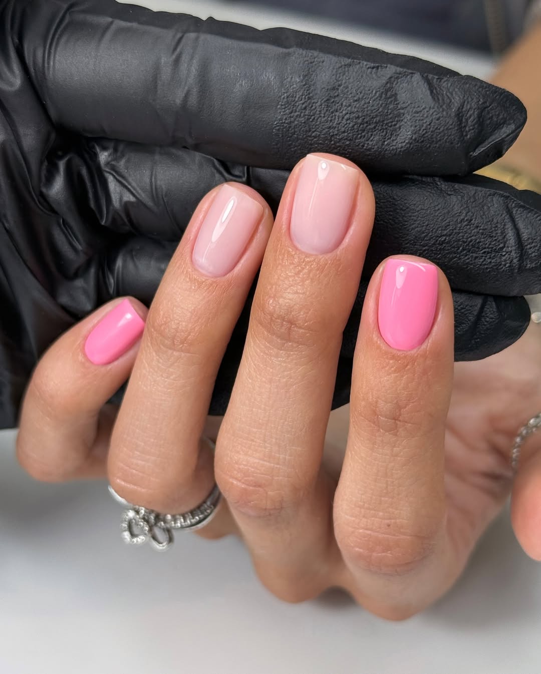 pink nails