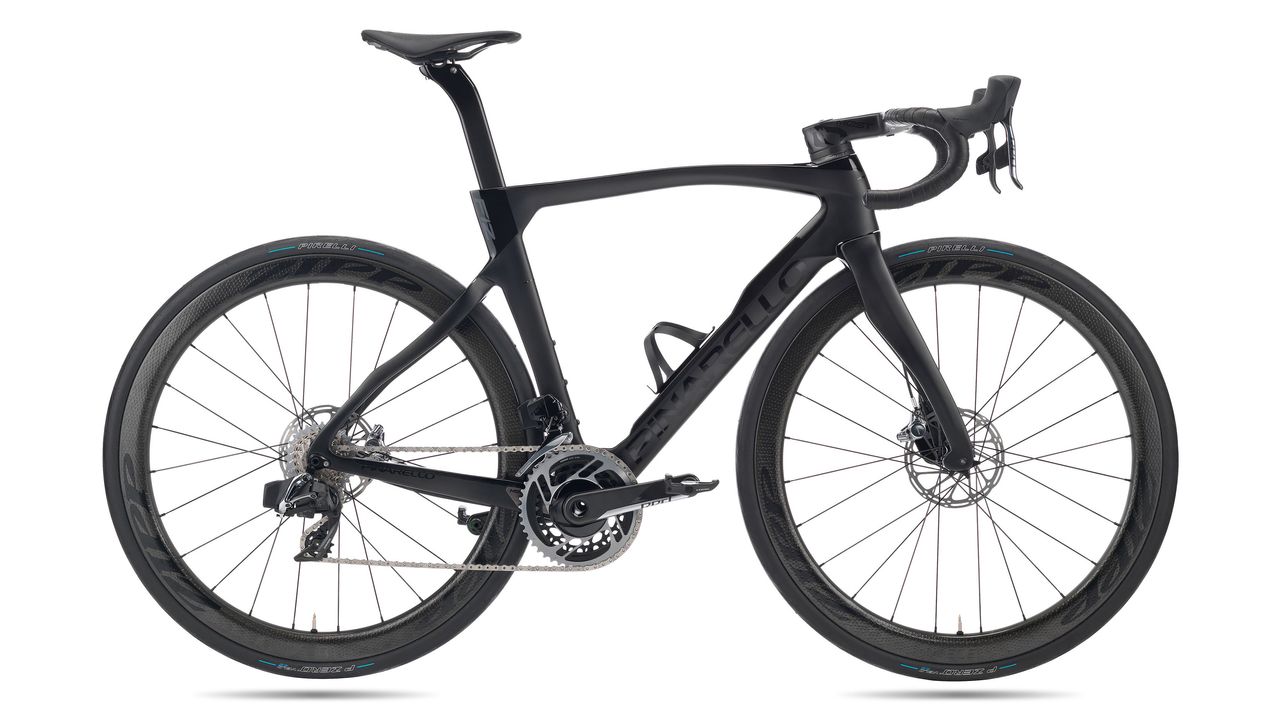 Pinarello Dogma F12 Disk in black on black
