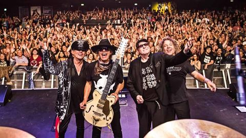 cheap trick on stage