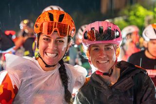 It was a rainy start at 2023 Gravel Worlds, where eventual women's winner Lauren Stephens lined up alongside Isabel King and other elite women who started in front of the elite men