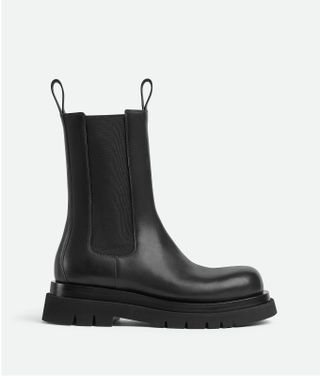 Women's Lug Chelsea Boot in Black