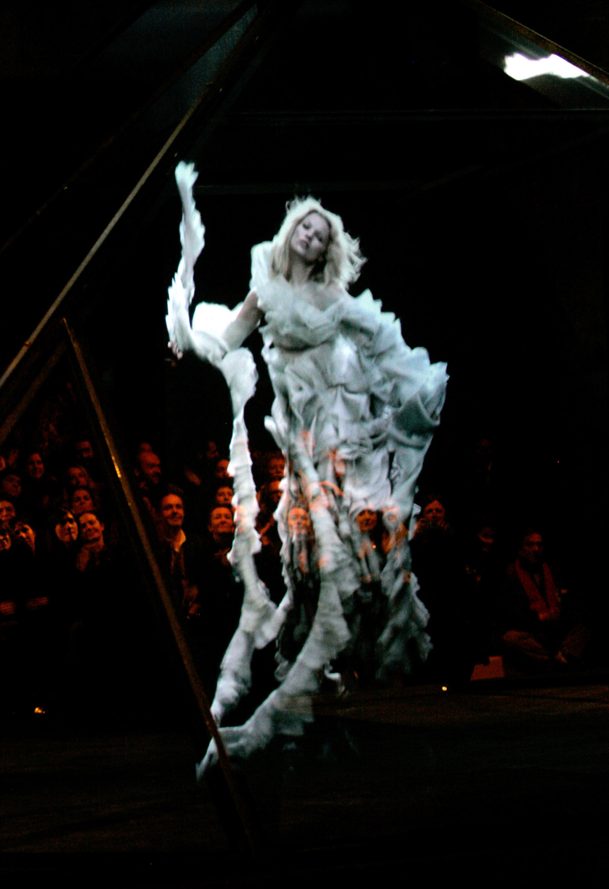 Kate Moss Hologram at Alexander McQueen show