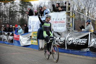 Powers prevails in Baystate 'cross