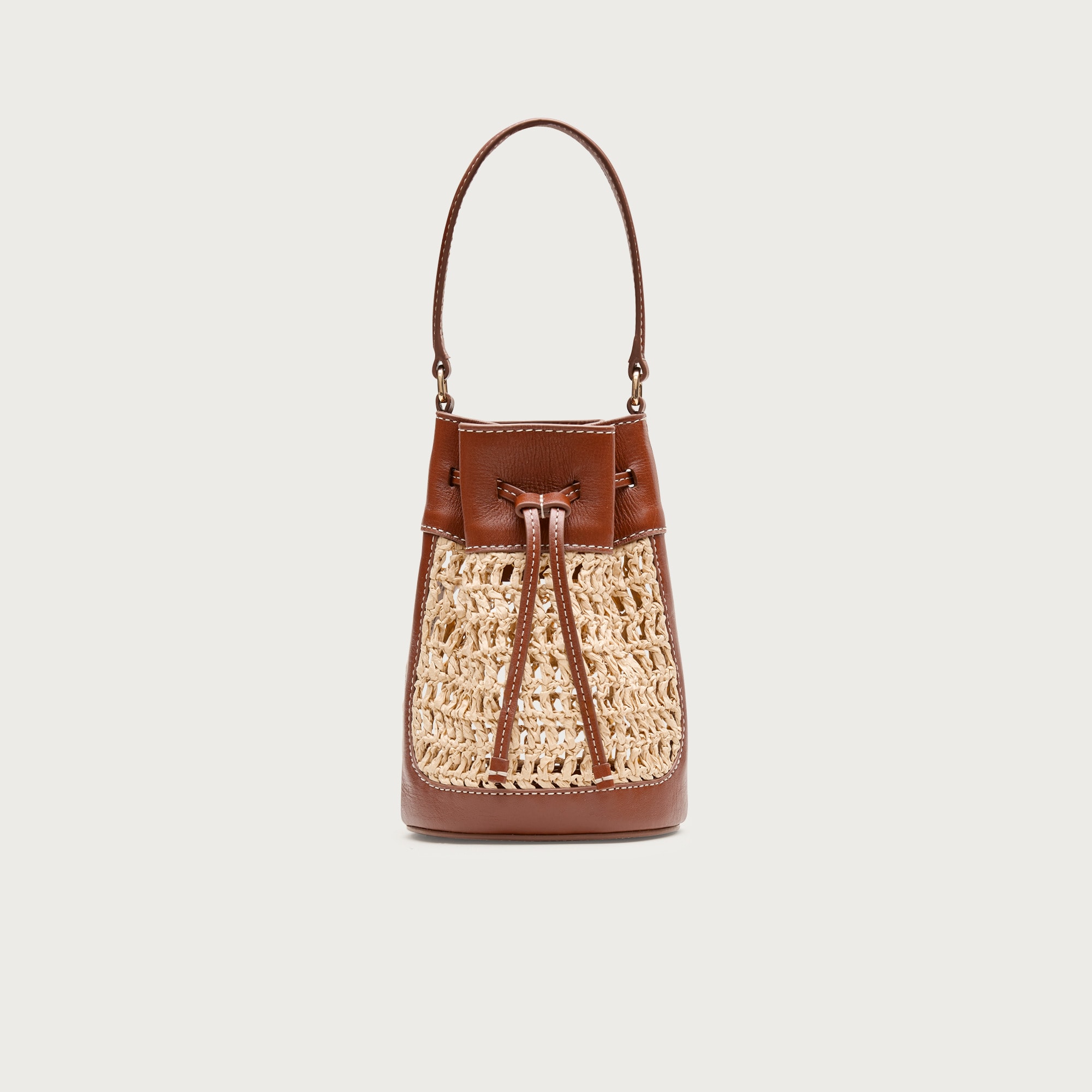 Drawstring Bag in Straw and Leather
