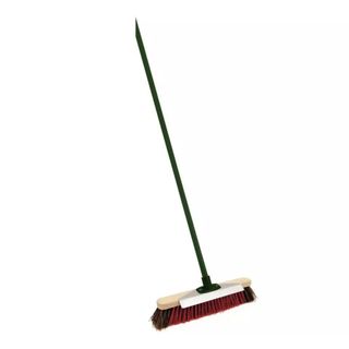 Charles Bentley 2 in 1 Outdoor Broom with Metal Scraper