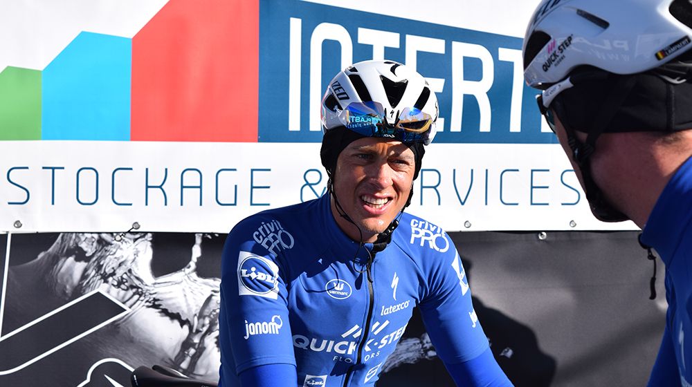 Niki Terpstra deployed the unorthadox method of smothering his face with Vaseline to keep the cold at bay