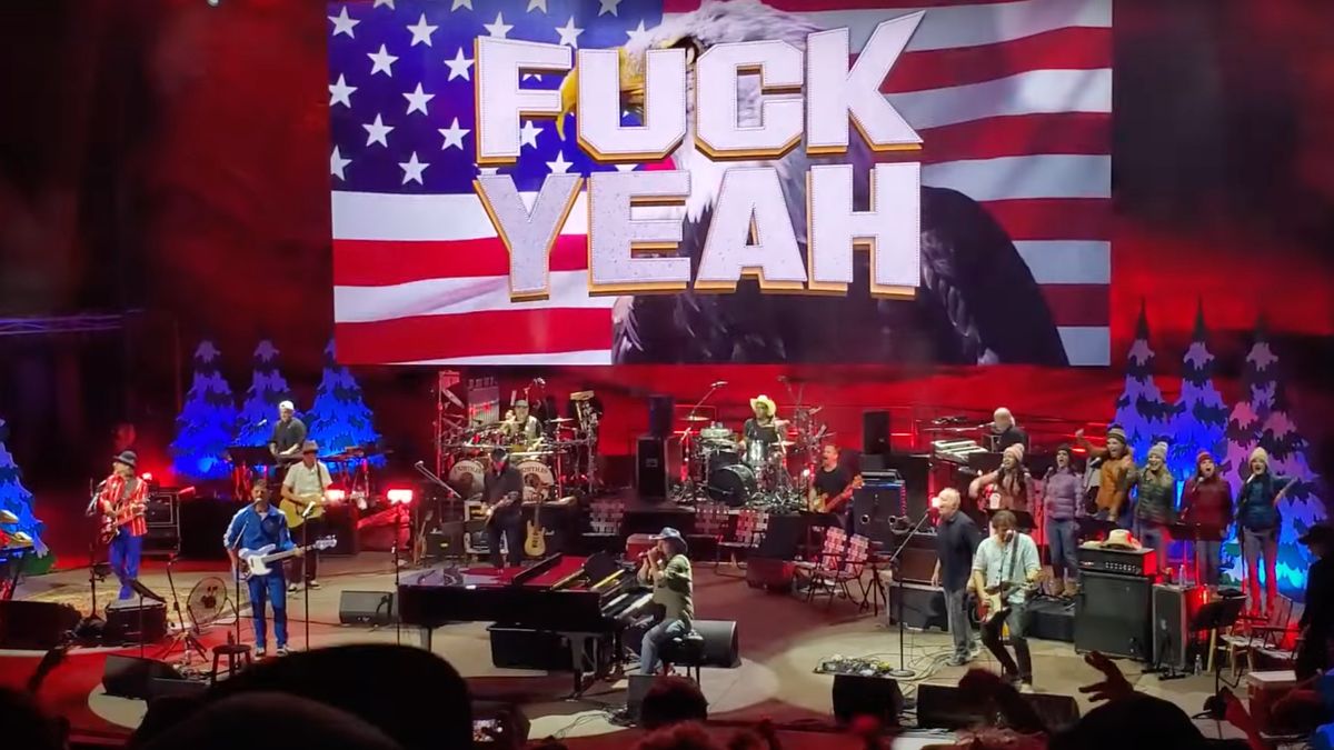 South Park's Trey Parker and Matt Stone playing Team America anthem America, F**k Yeah with a 16-piece band is epic and hilarious