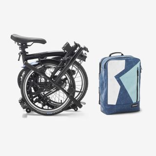 Created just for unique folding Brompton design, each bag comes with a mud flap made from the batch of truck tarp