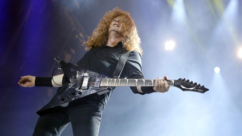 Man buys (nearly) all Dave Mustaine’s Dean guitars in Reverb sale