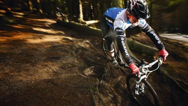 Oli Beckingsdale encounters just one of the rooty sections of the course.
