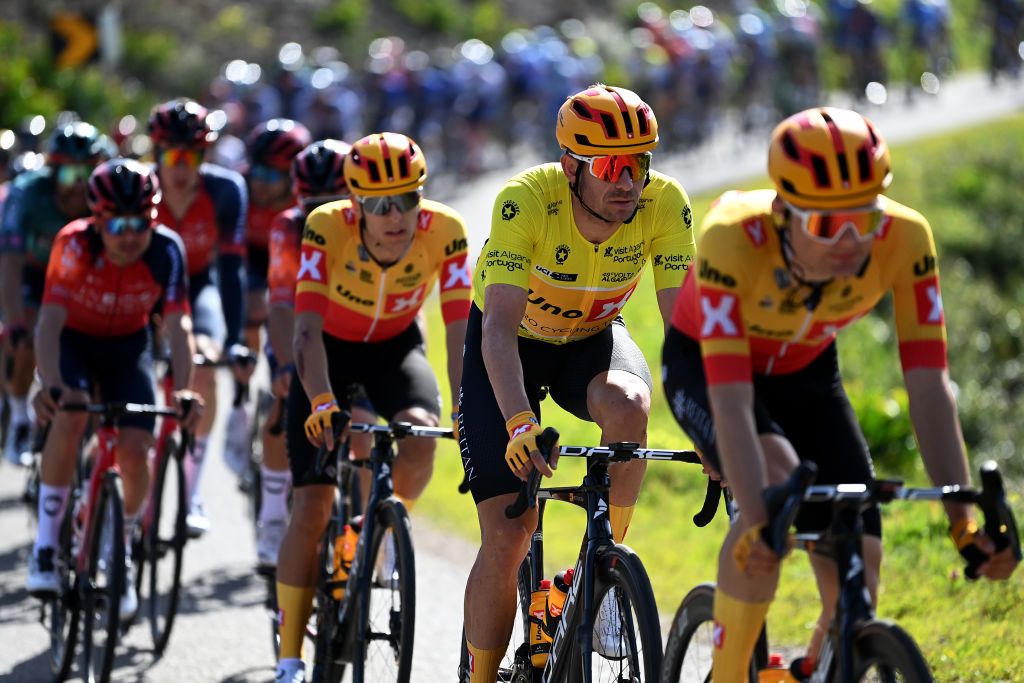 Uno-X protect Alexander Kristoff during stage 2 of the Volta ao Algarve
