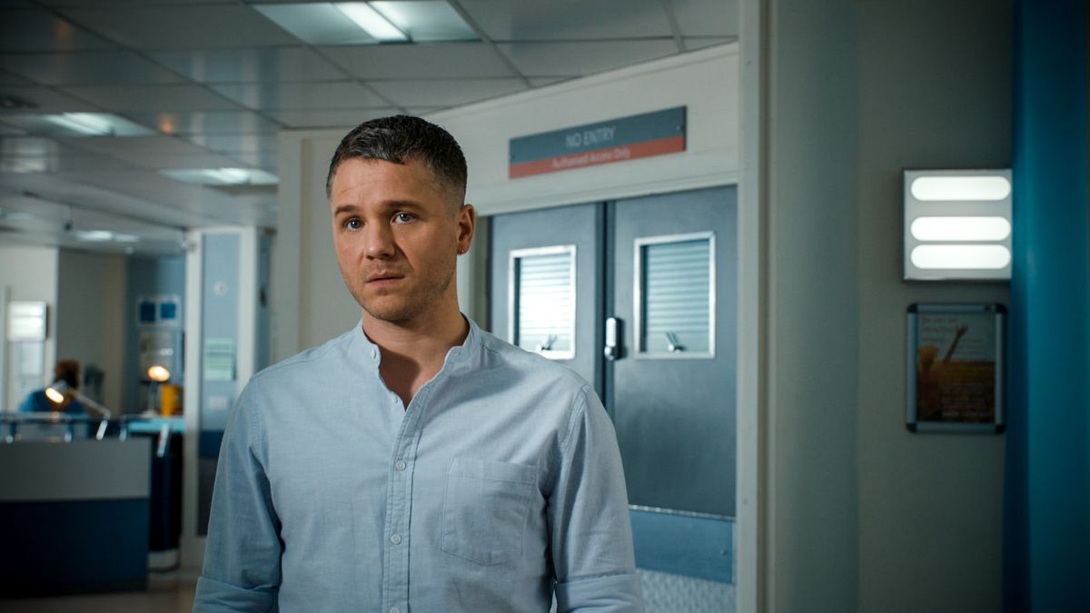 Dominic Copeland is played by David Ames in Holby City