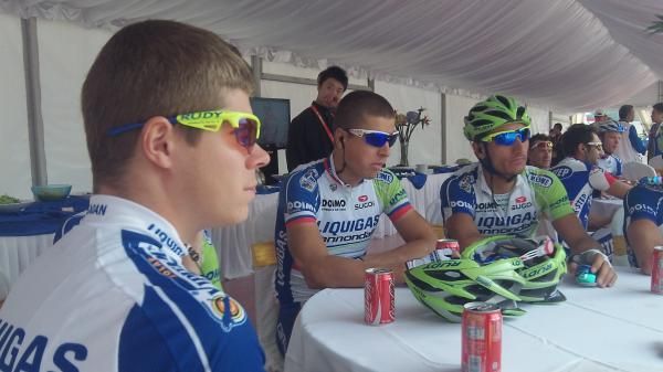 Liquigas team relaxing before the race... and its victory