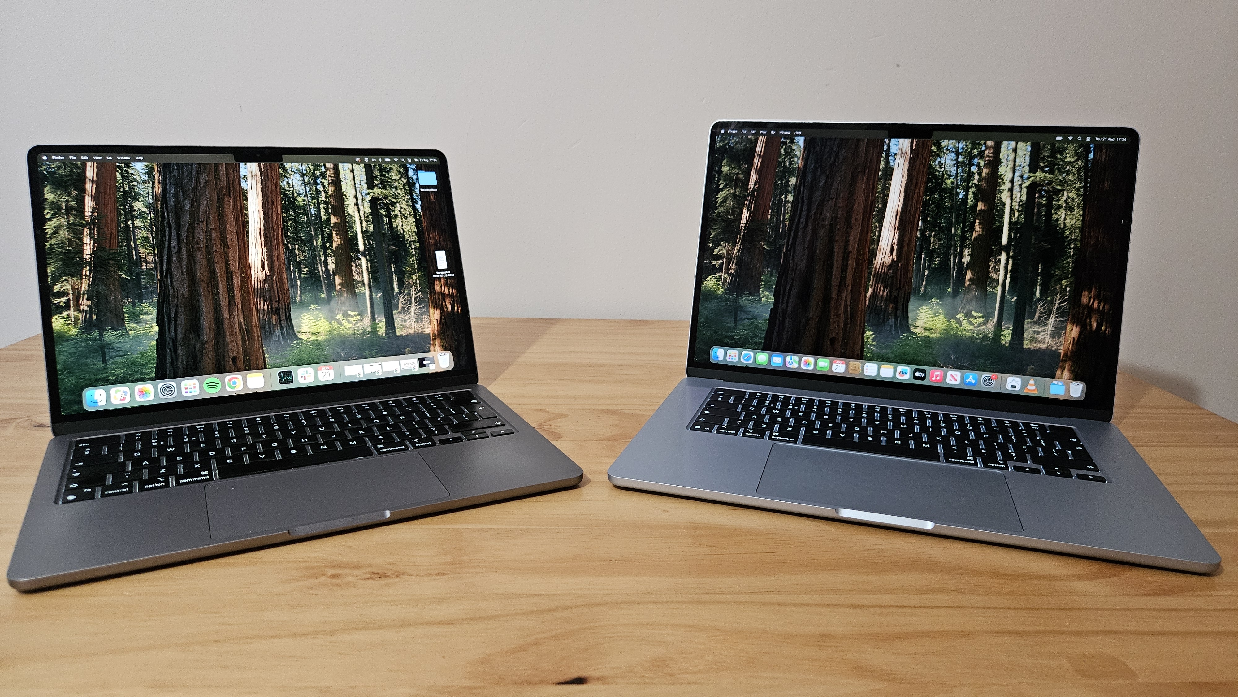 The MacBook Pro 14-inch (M4) and the MacBook Air 15-inch (M4) side by side.