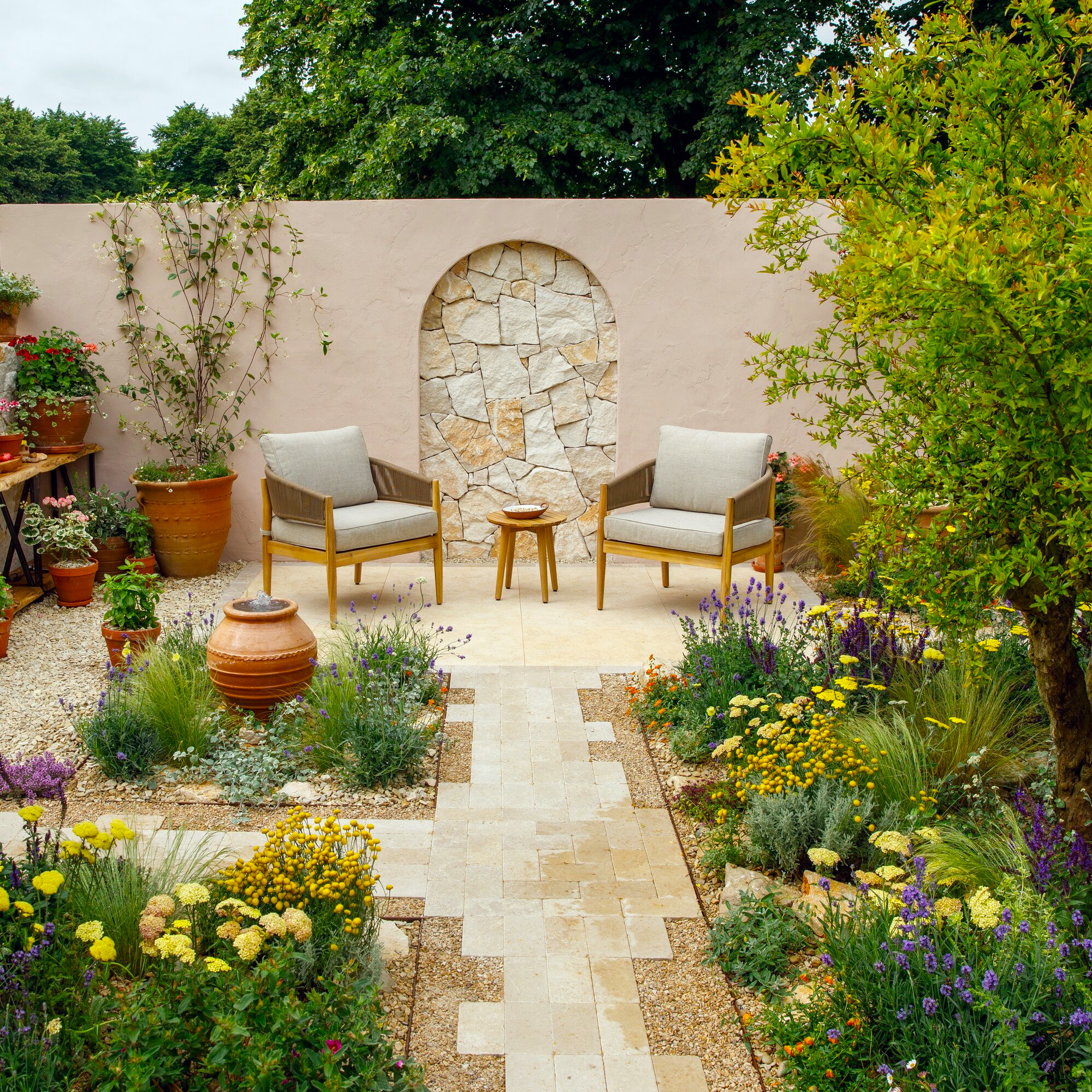 mediterranean garden