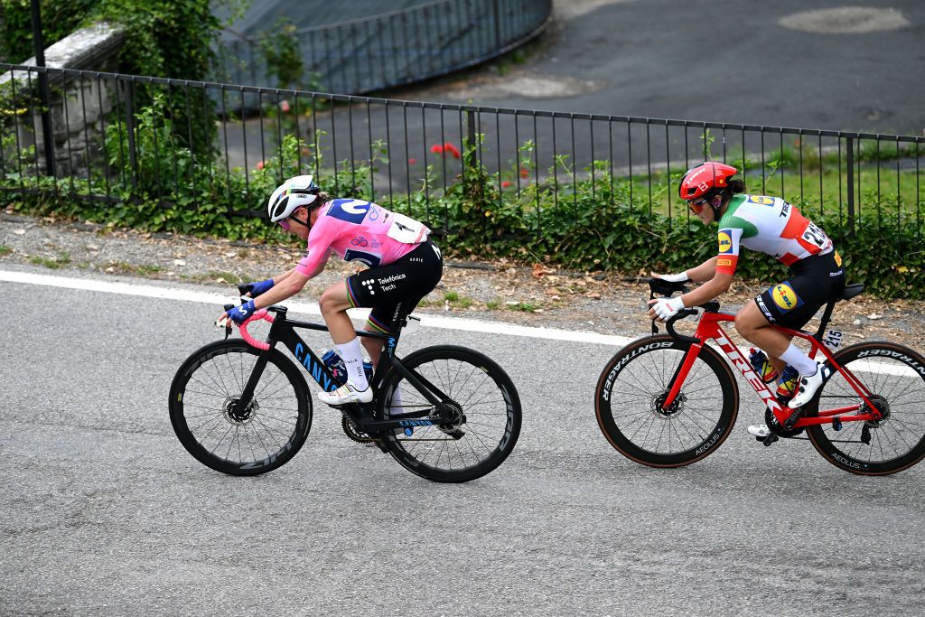 BORGO VAL DI TORO ITALY JULY 03 LR Annemiek Van Vleuten of The Netherlands and Movistar Team Pink Leader Jersey and Elisa Longo Borghini of Italy and Team Lidl Trek compete in the breakaway during the 34th Giro dItalia Donne 2023 Stage 4 a 134km stage from Fidenza to Borgo Val di Toro UCIWWT on July 03 2023 in Borgo Val di Toro Italy Photo by Dario BelingheriGetty Images