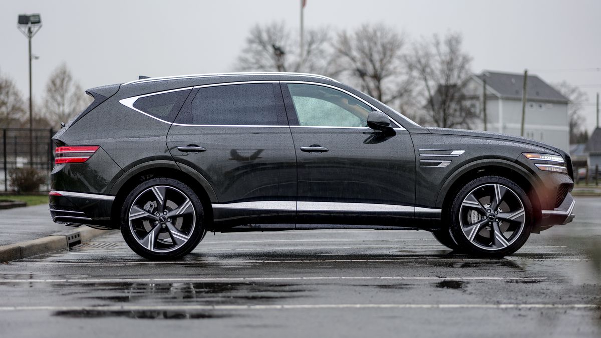 2026 Genesis GV80 test drive review.