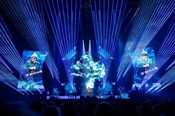 Jeff Lynne's ELO onstage
