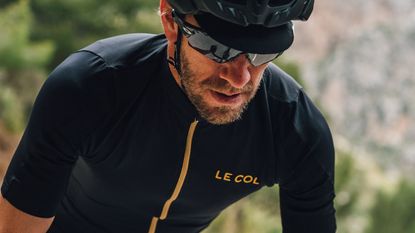 Le Col 2019 cycling kit