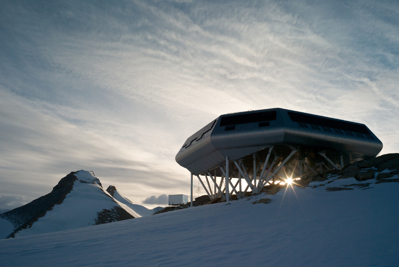 Futuristic Princess Elisabeth Station stands on a granite ridge.