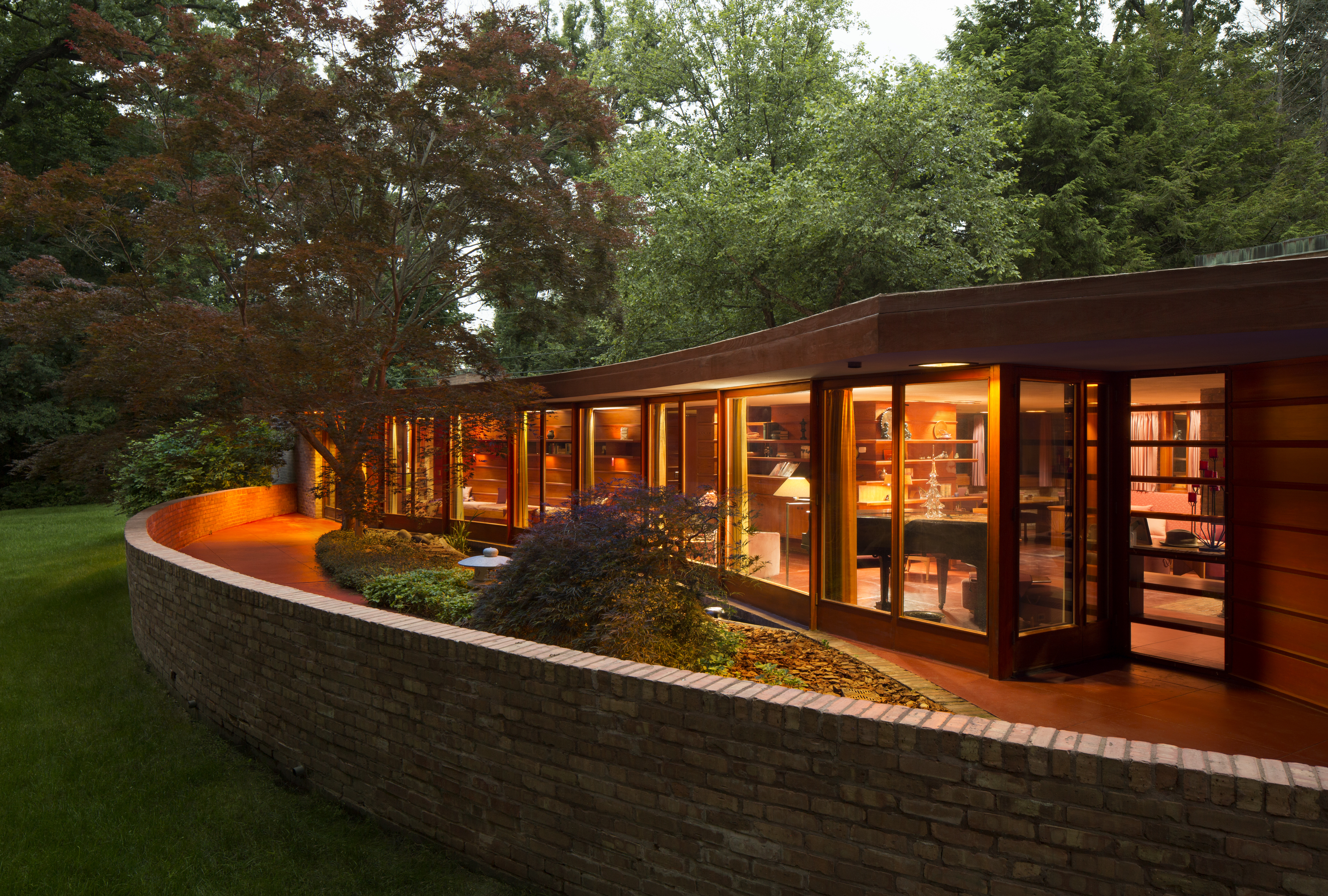 Frank lloyd wright laurent house