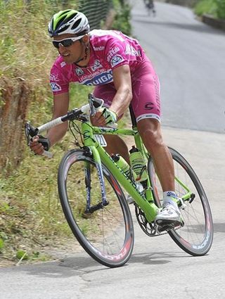 Daniele Bennati (Liquigas) would wave good bye to the ciclamino jersey on stage eight.