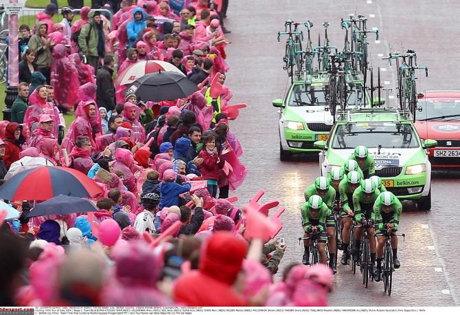 Fans in Belfast came out in droves to see the Giro d'Italia.