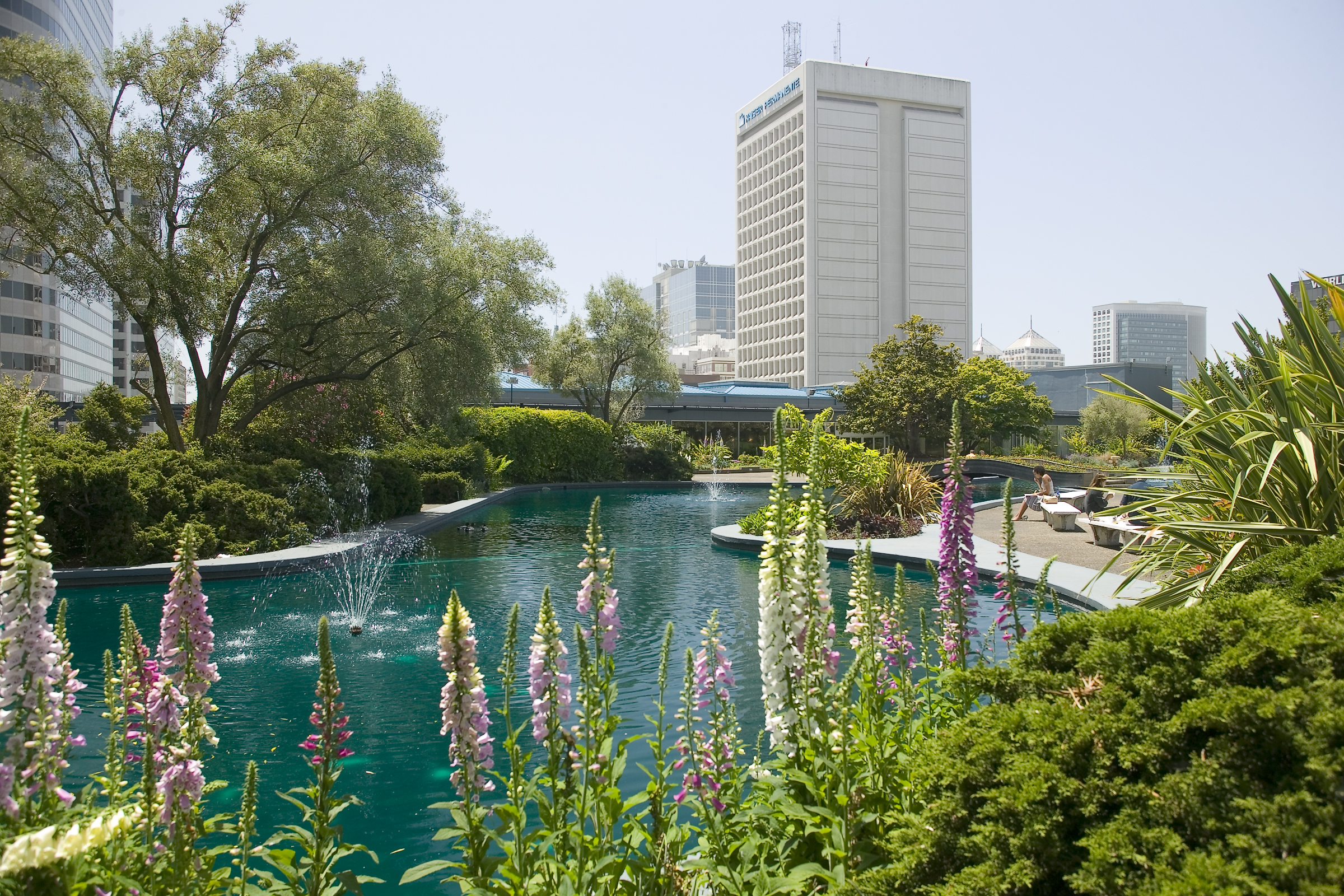 Kaiser Center Roof Garden, Oakland, CA, 2008