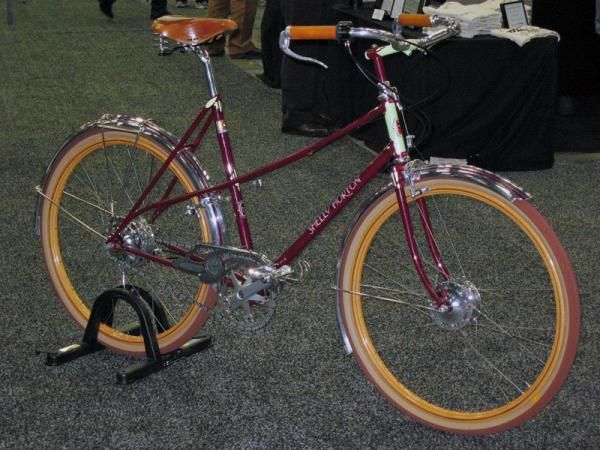 Shelly Horton asked her husband to get her a $500 town bike to ride with the couple's four-year-old son. Months later, this is what she got.