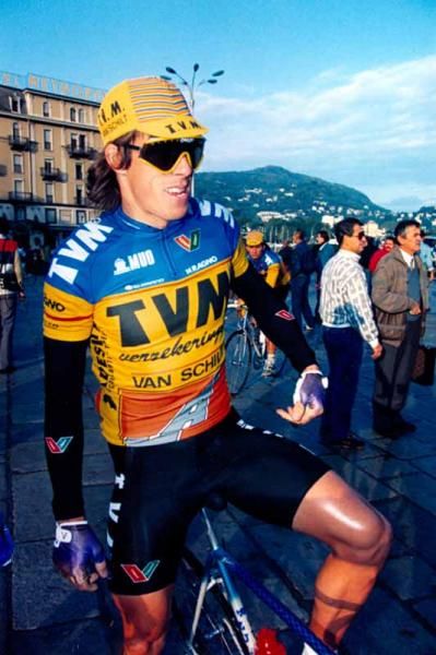 Phil Anderson waits for the start of the 1988 race