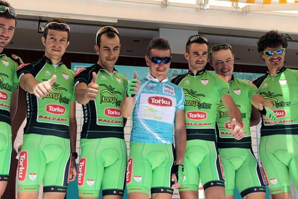 Race leader Iva&iuml;lo Gabrovski and his Konya Torku Seker Spor teammates are introduced prior to stage 4.