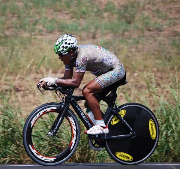 Israel Ochoa (Boyaca Orgullo De America) was fastest in the time trial.