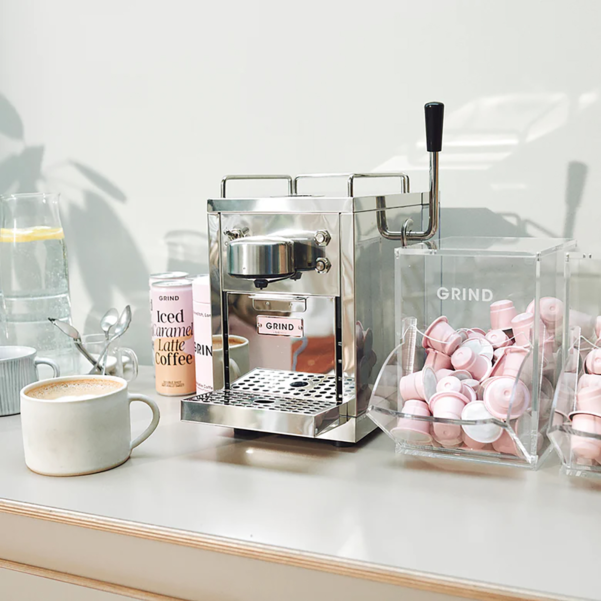 This millennial pink coffee machine is a kitchen must-have