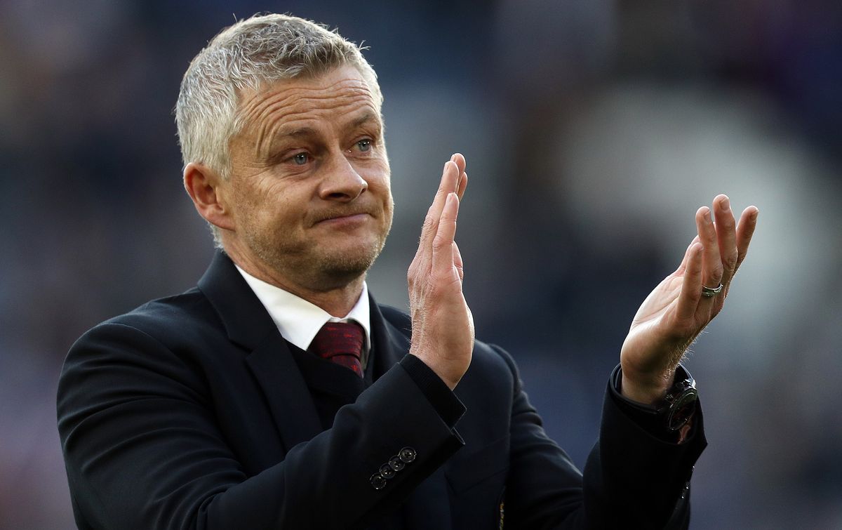 Manchester United manager Ole Gunnar Solskjaer applauds the fans | Manchester United v Liverpool live stream