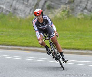 Carmen Small (TWENTY16 p/b SHO-AIR) riding to victory
