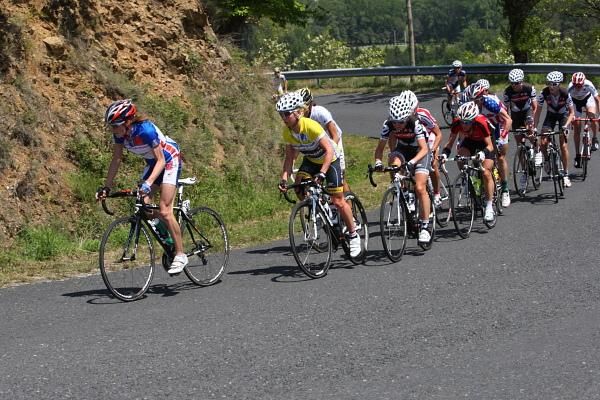 Mara Abbott (United States National Team) leads race leader Emma Pooley (Cervelo Test Team) and the rest of the break.