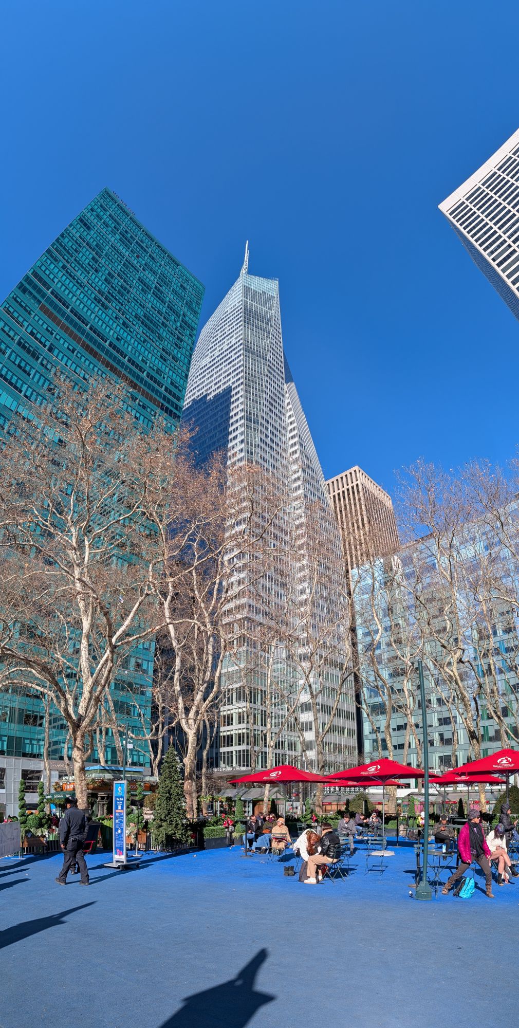 Google Pixel 10 Pro XL vertical panorama sample.