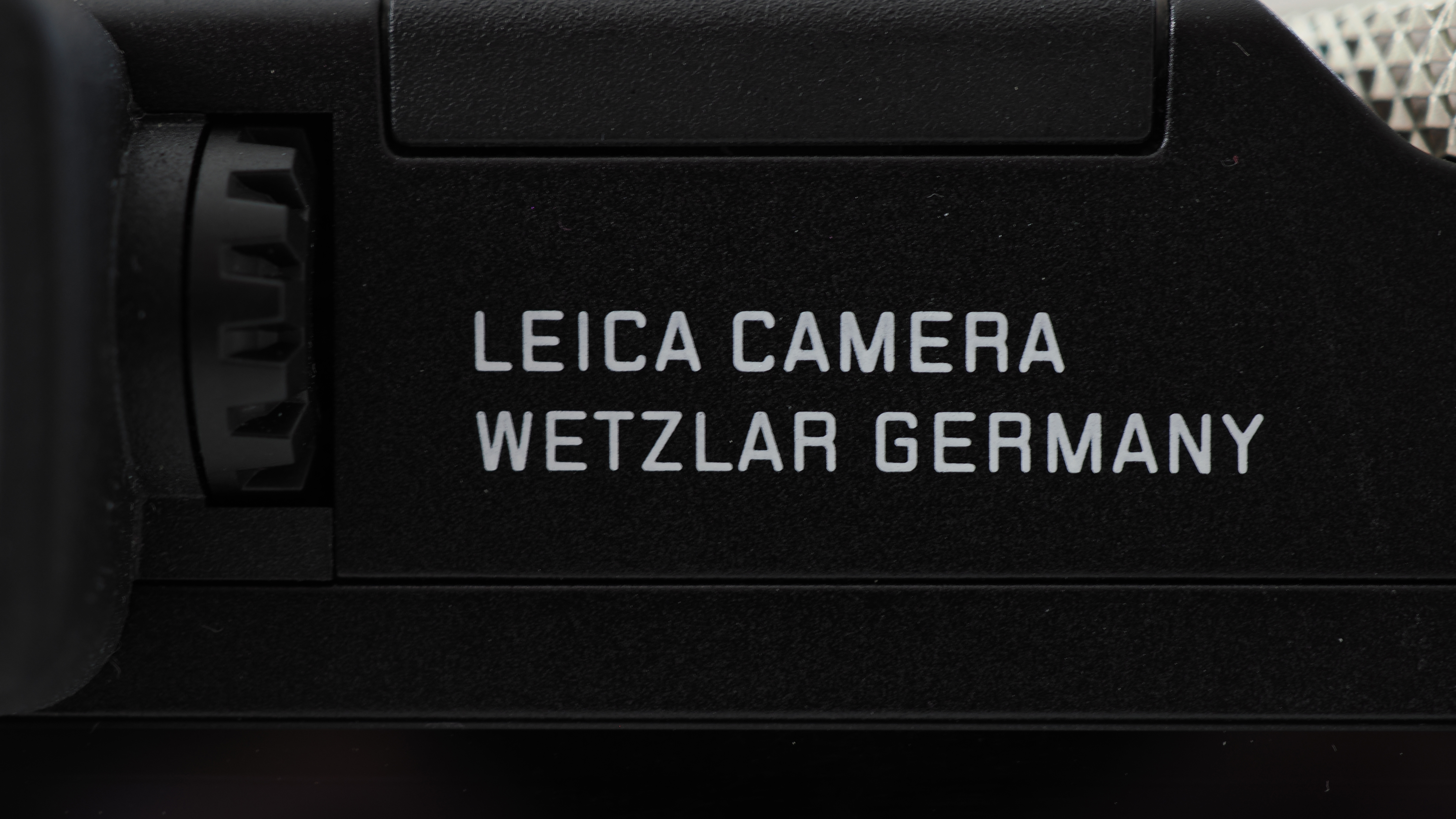 Leica D-Lux 8 100 Years of Leica edition