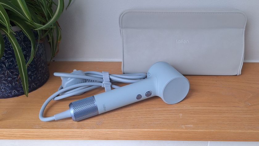 Laifen Mini hair dryer in reviewer&#039;s bathroom