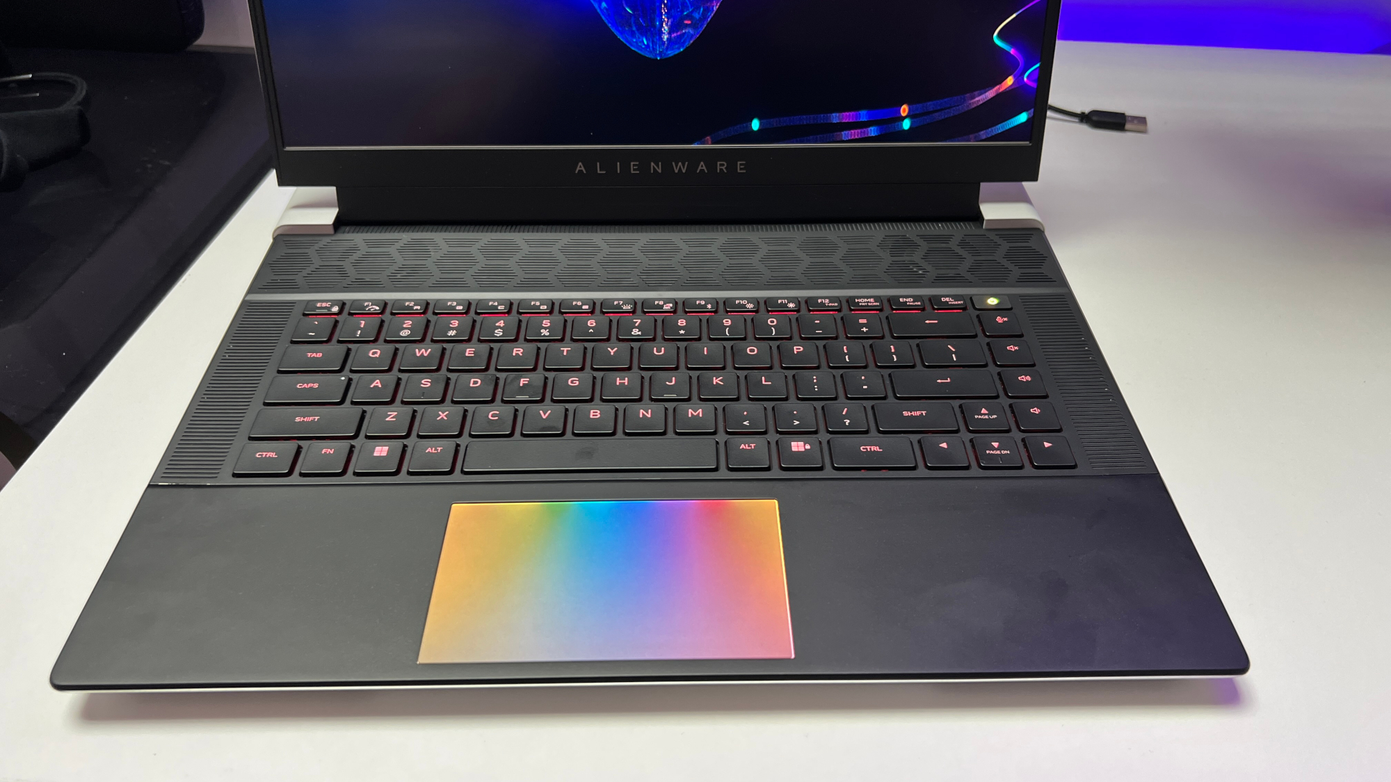 لپتاپ Alienware m18