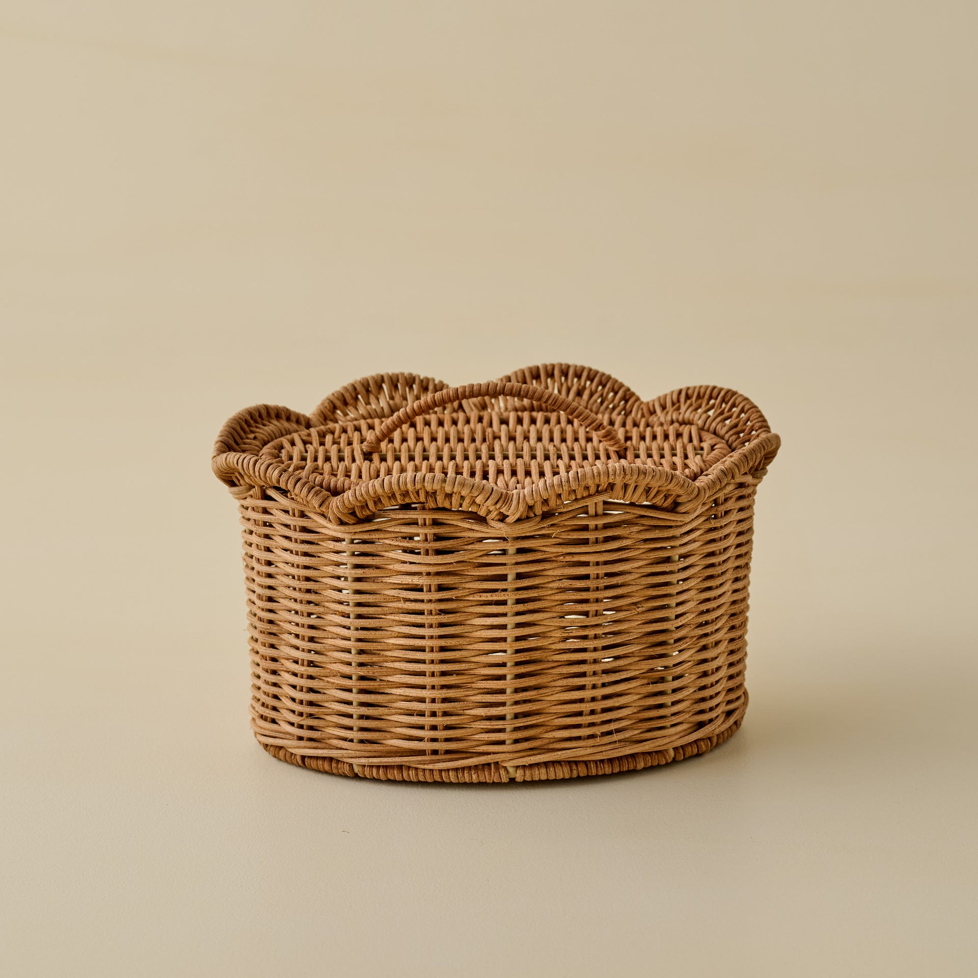 Lauren Scalloped Woven Canister - Small