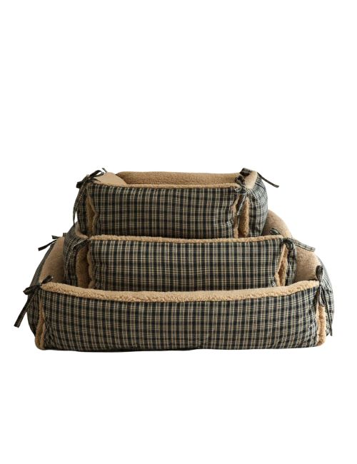 Gingham Pet Bed