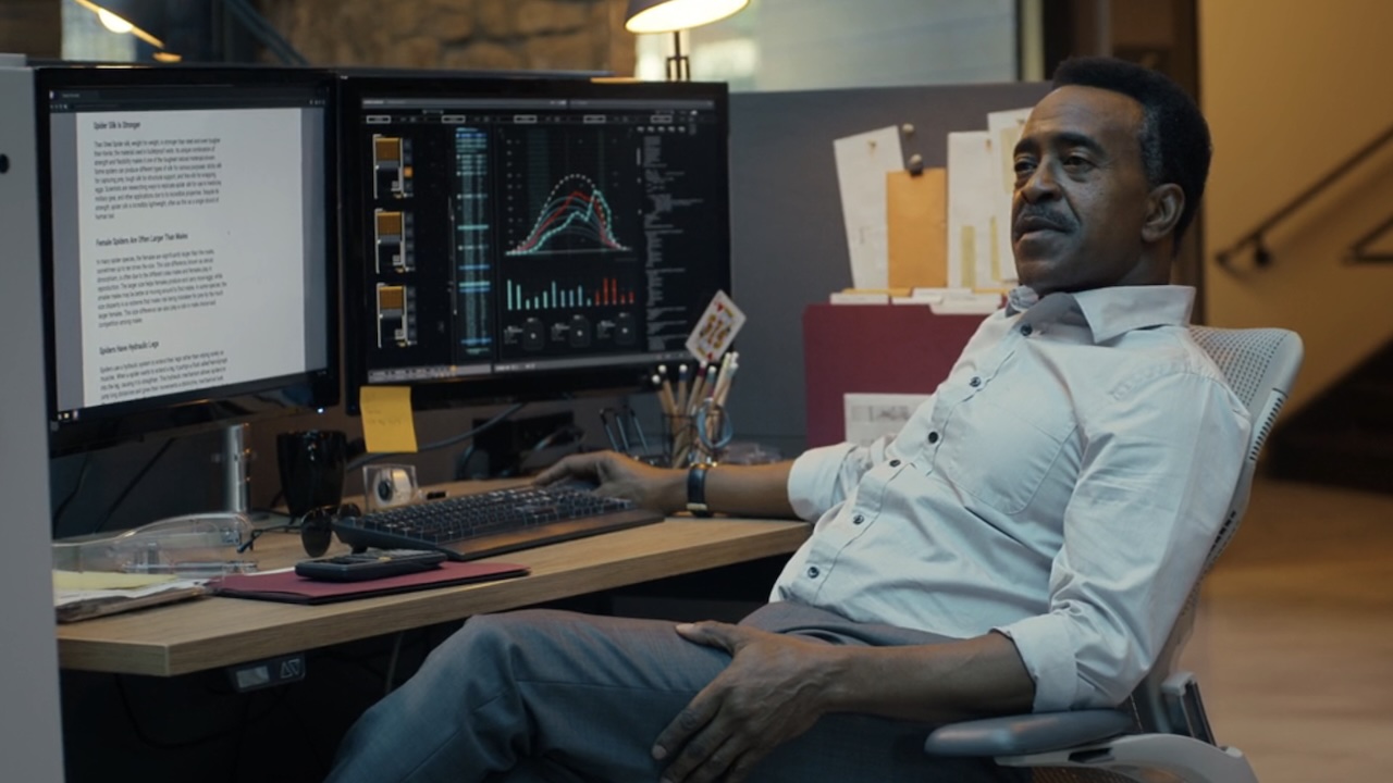 Langston reading spider facts to Vigilante in Peacemaker Season 2 finale