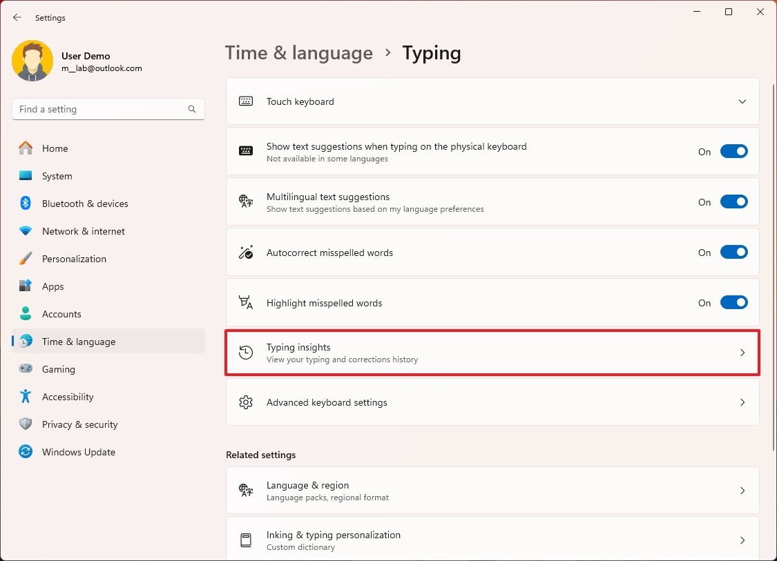 How to configure spell checker and autocorrect features on Windows 11