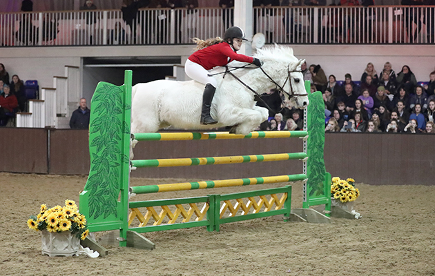This young competitor shows us how it’s done