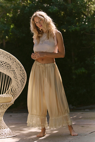 Forever Young Bloomer Pants